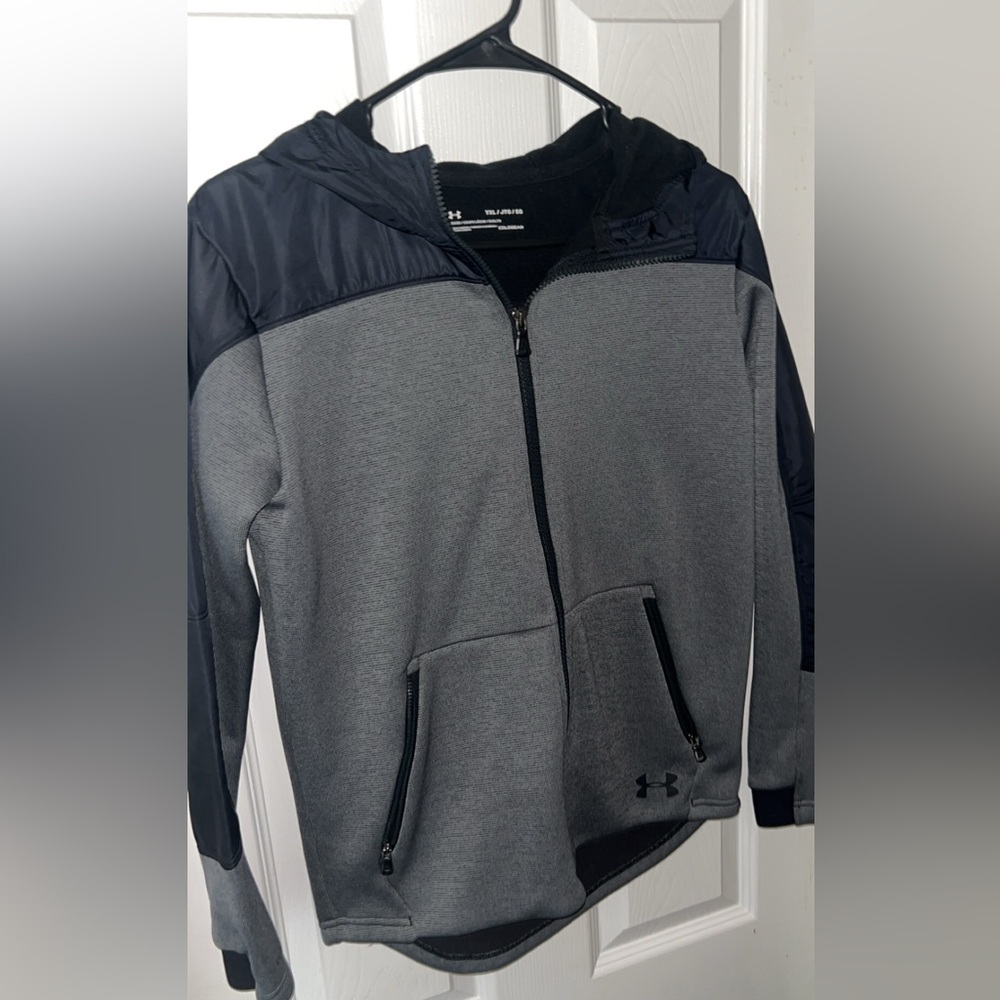 2 Under Armor Youth XL Zip UPS
